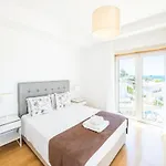 Luxury W Stunning Sea Views Marina