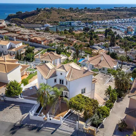Luxury W Stunning Sea Views Marina