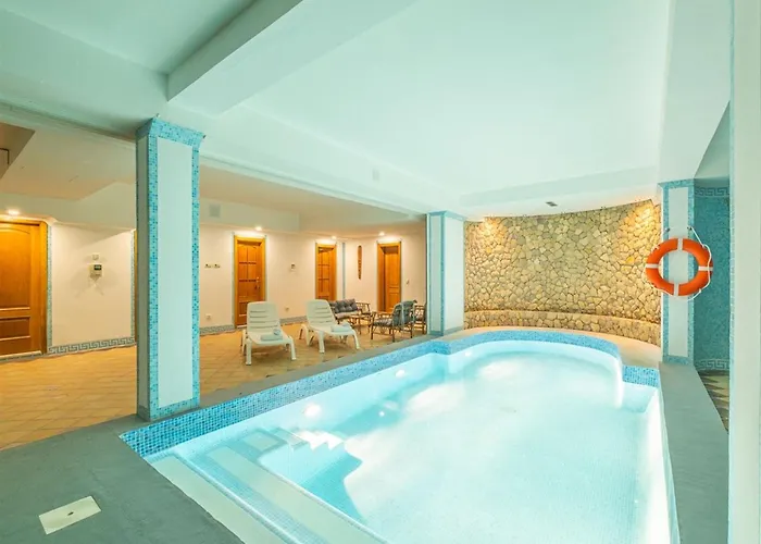 Luxury W Stunning Sea Views Marina Villa